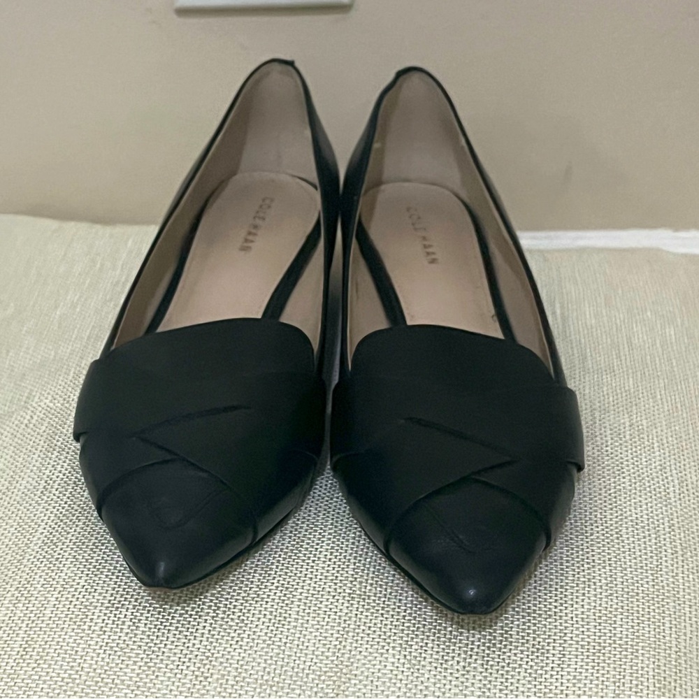 Like New Cole Haan Flats